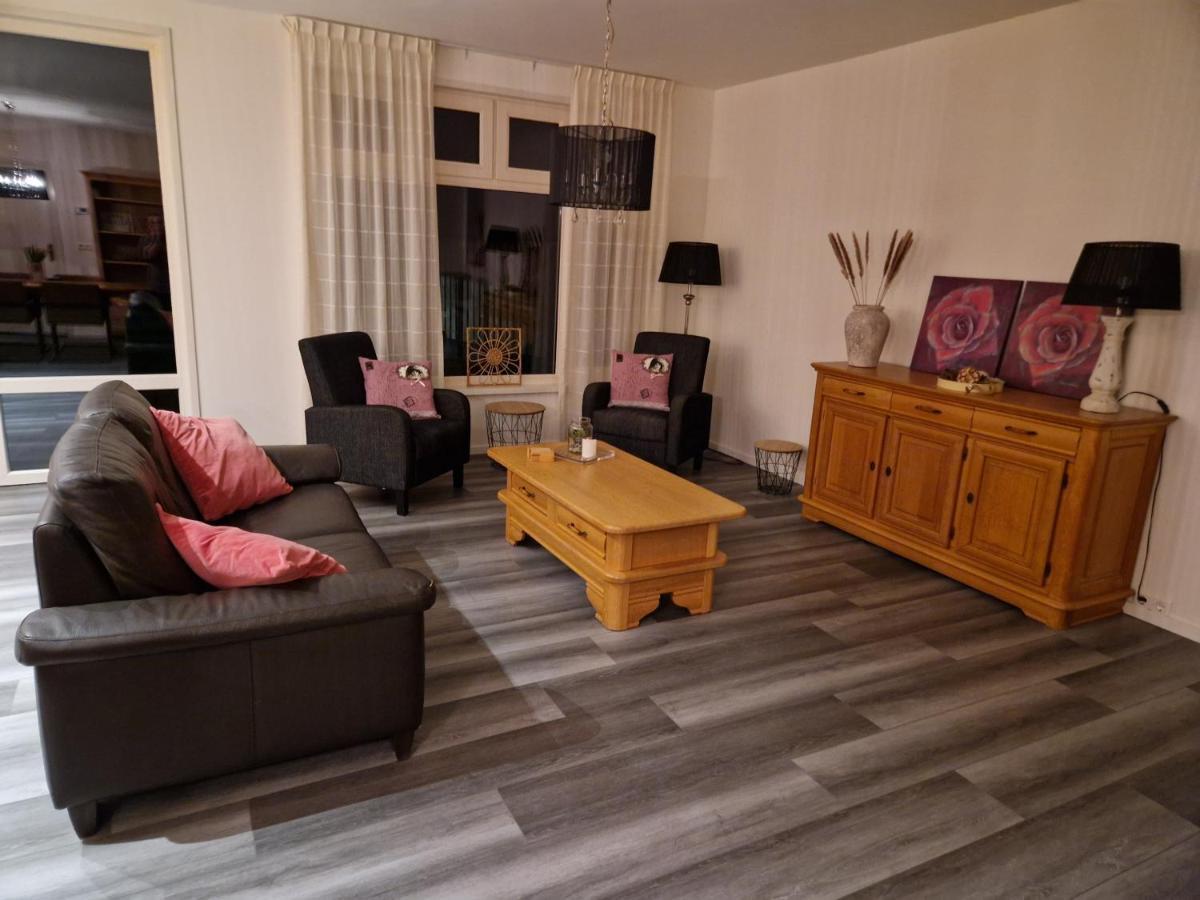 B&B Gewoon Prins Wichmond Esterno foto